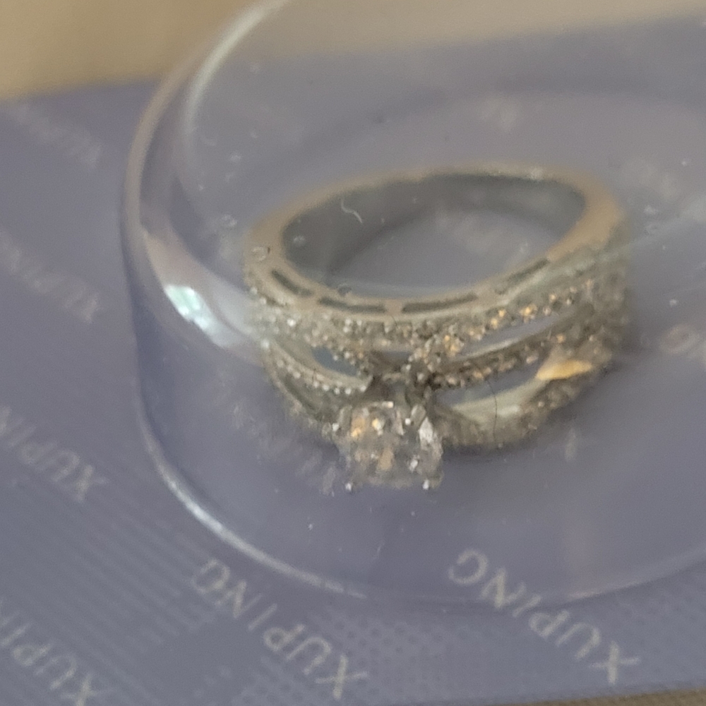 Faux engagement ring size6